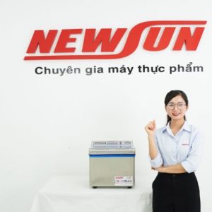 Chuẩn bị máy hút chân không