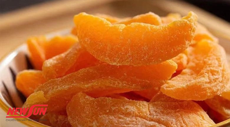 Top 5 loại trái cây sấy dành cho người ăn kiêng Trái cây sấy dành cho người ăn kiêng đào sấy