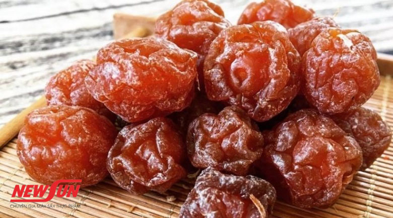 Top 5 loại trái cây sấy dành cho người ăn kiêng Trái cây sấy dành cho người ăn kiêng, mận sấy